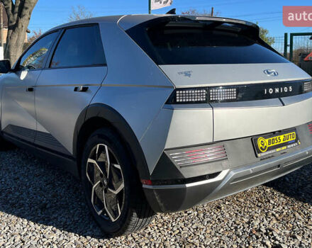 Серый Хендай Ioniq 5, объемом двигателя 0 л и пробегом 13 тыс. км за 27300 $, фото 5 на Automoto.ua