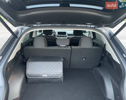 Серый Хендай Ioniq 5, объемом двигателя 0 л и пробегом 7 тыс. км за 30999 $, фото 54 на Automoto.ua