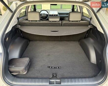 Серый Хендай Ioniq 5, объемом двигателя 0 л и пробегом 10 тыс. км за 30700 $, фото 43 на Automoto.ua