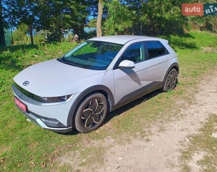 Серый Хендай Ioniq 5, объемом двигателя 0 л и пробегом 5 тыс. км за 28700 $, фото 7 на Automoto.ua