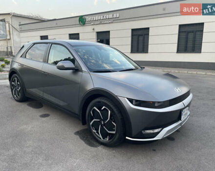 Серый Хендай Ioniq 5, объемом двигателя 0 л и пробегом 7 тыс. км за 30999 $, фото 13 на Automoto.ua