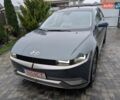 Серый Хендай Ioniq 5, объемом двигателя 0 л и пробегом 12 тыс. км за 29999 $, фото 4 на Automoto.ua