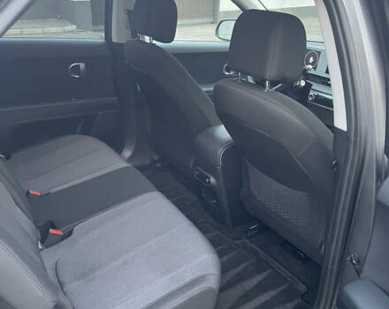 Серый Хендай Ioniq 5, объемом двигателя 0 л и пробегом 7 тыс. км за 30999 $, фото 50 на Automoto.ua