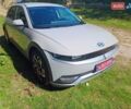 Серый Хендай Ioniq 5, объемом двигателя 0 л и пробегом 5 тыс. км за 28700 $, фото 1 на Automoto.ua