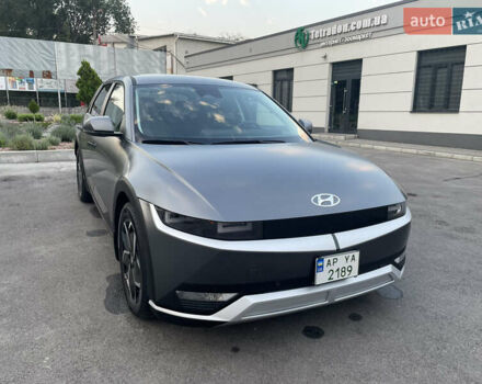 Серый Хендай Ioniq 5, объемом двигателя 0 л и пробегом 7 тыс. км за 30999 $, фото 11 на Automoto.ua