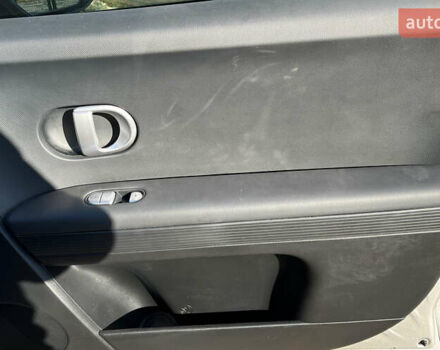 Серый Хендай Ioniq 5, объемом двигателя 0 л и пробегом 13 тыс. км за 27300 $, фото 22 на Automoto.ua