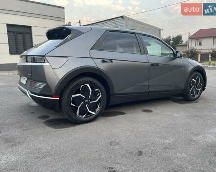 Серый Хендай Ioniq 5, объемом двигателя 0 л и пробегом 7 тыс. км за 30999 $, фото 18 на Automoto.ua