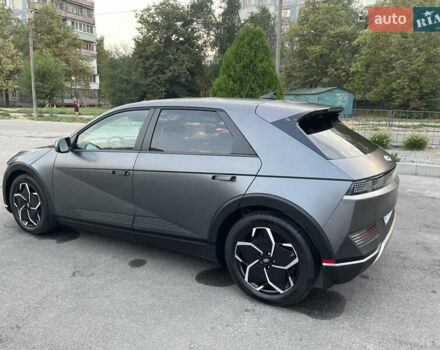 Серый Хендай Ioniq 5, объемом двигателя 0 л и пробегом 7 тыс. км за 30999 $, фото 34 на Automoto.ua