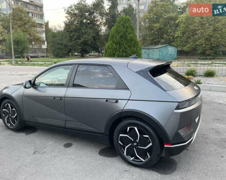 Серый Хендай Ioniq 5, объемом двигателя 0 л и пробегом 7 тыс. км за 30999 $, фото 35 на Automoto.ua