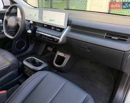 Серый Хендай Ioniq 5, объемом двигателя 0 л и пробегом 10 тыс. км за 30700 $, фото 12 на Automoto.ua