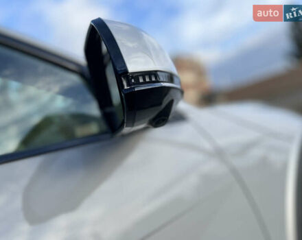 Серый Хендай Ioniq 5, объемом двигателя 0 л и пробегом 29 тыс. км за 27500 $, фото 20 на Automoto.ua