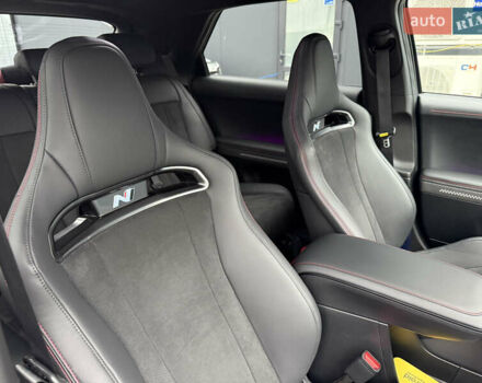 Серый Хендай Ioniq 5, объемом двигателя 0 л и пробегом 3 тыс. км за 39500 $, фото 15 на Automoto.ua