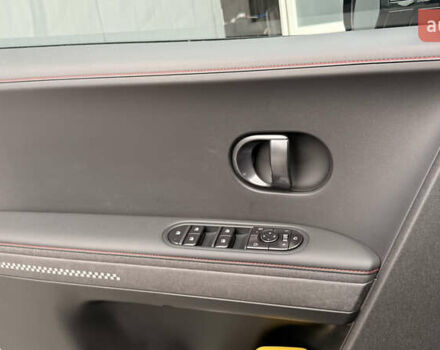 Серый Хендай Ioniq 5, объемом двигателя 0 л и пробегом 2 тыс. км за 40500 $, фото 47 на Automoto.ua