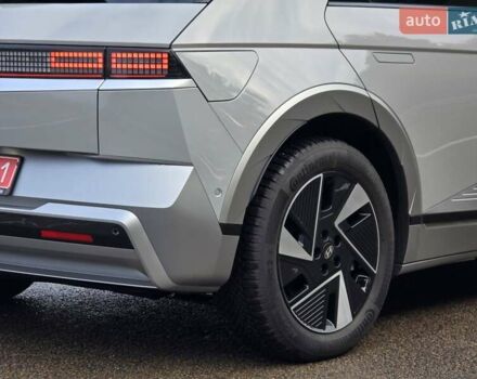 Сірий Хендай Ioniq 5, об'ємом двигуна 0 л та пробігом 1 тис. км за 47499 $, фото 32 на Automoto.ua