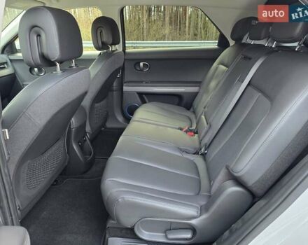 Сірий Хендай Ioniq 5, об'ємом двигуна 0 л та пробігом 1 тис. км за 47499 $, фото 66 на Automoto.ua