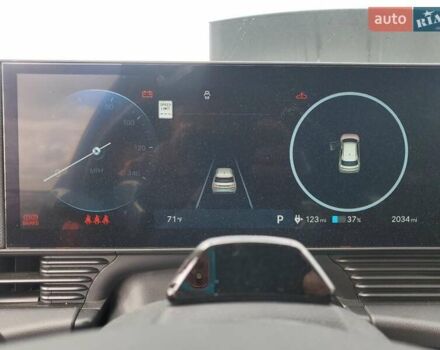 Серый Хендай Ioniq 5, объемом двигателя 0 л и пробегом 3 тыс. км за 11900 $, фото 8 на Automoto.ua