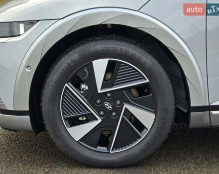 Сірий Хендай Ioniq 5, об'ємом двигуна 0 л та пробігом 1 тис. км за 47499 $, фото 26 на Automoto.ua