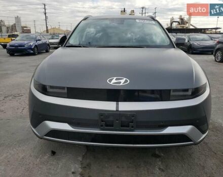 Серый Хендай Ioniq 5, объемом двигателя 0 л и пробегом 3 тыс. км за 11900 $, фото 4 на Automoto.ua
