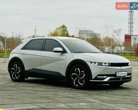 Серый Хендай Ioniq 5, объемом двигателя 0 л и пробегом 69 тыс. км за 27500 $, фото 11 на Automoto.ua