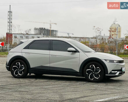 Серый Хендай Ioniq 5, объемом двигателя 0 л и пробегом 69 тыс. км за 27500 $, фото 10 на Automoto.ua