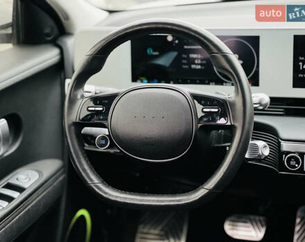 Серый Хендай Ioniq 5, объемом двигателя 0 л и пробегом 69 тыс. км за 27500 $, фото 24 на Automoto.ua