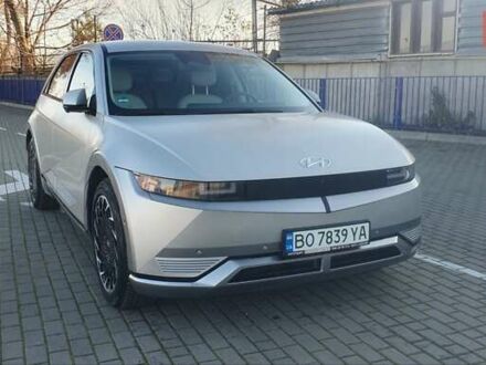 Серый Хендай Ioniq 5, объемом двигателя 0 л и пробегом 58 тыс. км за 34999 $, фото 1 на Automoto.ua