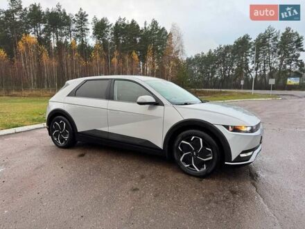 Серый Хендай Ioniq 5, объемом двигателя 0 л и пробегом 120 тыс. км за 21300 $, фото 1 на Automoto.ua