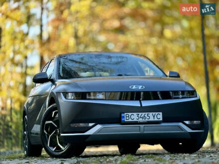 Серый Хендай Ioniq 5, объемом двигателя 0 л и пробегом 158 тыс. км за 19900 $, фото 1 на Automoto.ua