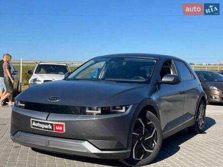 Серый Хендай Ioniq 5, объемом двигателя 0 л и пробегом 34 тыс. км за 26740 $, фото 1 на Automoto.ua