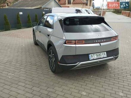 Серый Хендай Ioniq 5, объемом двигателя 0 л и пробегом 49 тыс. км за 26300 $, фото 1 на Automoto.ua