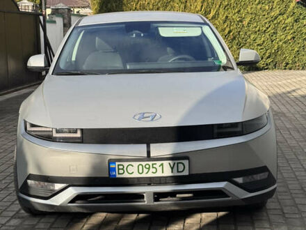 Серый Хендай Ioniq 5, объемом двигателя 0 л и пробегом 36 тыс. км за 24500 $, фото 1 на Automoto.ua