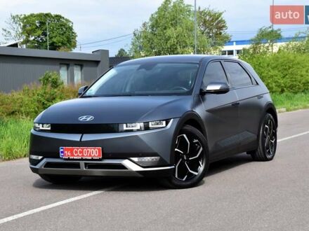 Серый Хендай Ioniq 5, объемом двигателя 0 л и пробегом 33 тыс. км за 23200 $, фото 1 на Automoto.ua