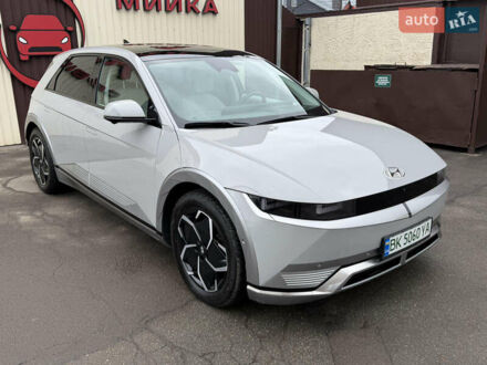 Серый Хендай Ioniq 5, объемом двигателя 0 л и пробегом 47 тыс. км за 32200 $, фото 1 на Automoto.ua