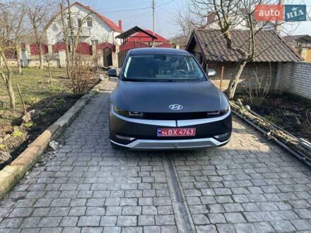 Хендай Ioniq 5 2023 в Тернополе на Automoto.ua Серый Хендай Ioniq 5, объемом двигателя 0 л и пробегом 5 тыс. км за 37000 $, фото 1 на Automoto.ua