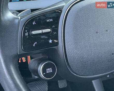 Синий Хендай Ioniq 5, объемом двигателя 0 л и пробегом 72 тыс. км за 32999 $, фото 25 на Automoto.ua