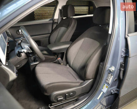 Синий Хендай Ioniq 5, объемом двигателя 0 л и пробегом 29 тыс. км за 23300 $, фото 15 на Automoto.ua