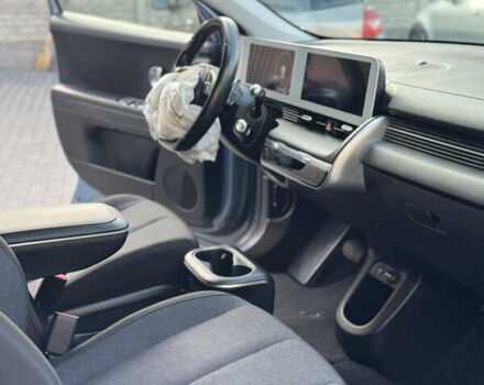 Синий Хендай Ioniq 5, объемом двигателя 0 л и пробегом 139 тыс. км за 14700 $, фото 57 на Automoto.ua