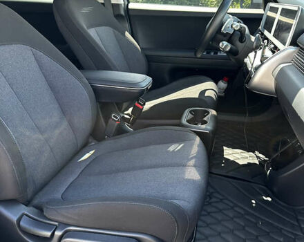 Хендай Ioniq 5 2022 в Тернополе на Automoto.ua Синий Хендай Ioniq 5, объемом двигателя 0 л и пробегом 77 тыс. км за 24800 $, фото 32 на Automoto.ua