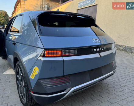 Синий Хендай Ioniq 5, объемом двигателя 0 л и пробегом 139 тыс. км за 14700 $, фото 45 на Automoto.ua