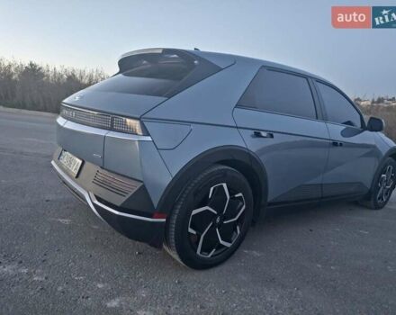 Синий Хендай Ioniq 5, объемом двигателя 0 л и пробегом 93 тыс. км за 29750 $, фото 5 на Automoto.ua