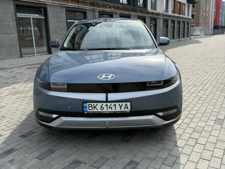 Хендай Ioniq 5 2022 в Ровно на Automoto.ua Синий Хендай Ioniq 5, объемом двигателя 0 л и пробегом 22 тыс. км за 24500 $, фото 1 на Automoto.ua