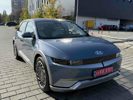 Хендай Ioniq 5 2022 в Ровно на Automoto.ua Синий Хендай Ioniq 5, объемом двигателя 0 л и пробегом 25 тыс. км за 26900 $, фото 1 на Automoto.ua