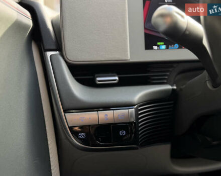 Зелений Хендай Ioniq 5, об'ємом двигуна 0 л та пробігом 81 тис. км за 23700 $, фото 15 на Automoto.ua