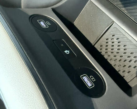 Хендай Ioniq 5 2022 в Тернополе на Automoto.ua Зеленый Хендай Ioniq 5, объемом двигателя 0 л и пробегом 76 тыс. км за 24300 $, фото 28 на Automoto.ua