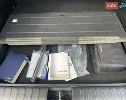 Зеленый Хендай Ioniq 5, объемом двигателя 0 л и пробегом 20 тыс. км за 27500 $, фото 9 на Automoto.ua