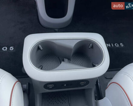 Зеленый Хендай Ioniq 5, объемом двигателя 0 л и пробегом 20 тыс. км за 27000 $, фото 22 на Automoto.ua