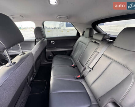 Зеленый Хендай Ioniq 5, объемом двигателя 0 л и пробегом 19 тыс. км за 28500 $, фото 16 на Automoto.ua