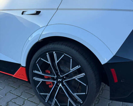 Белый Хендай Ioniq 5 N, объемом двигателя 0 л и пробегом 15 тыс. км за 43999 $, фото 8 на Automoto.ua