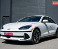 Белый Хендай IONIQ 6, объемом двигателя 0 л и пробегом 4 тыс. км за 25950 $, фото 3 на Automoto.ua