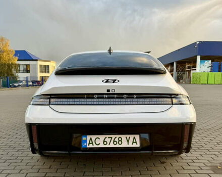 Белый Хендай IONIQ 6, объемом двигателя 0 л и пробегом 49 тыс. км за 25000 $, фото 8 на Automoto.ua